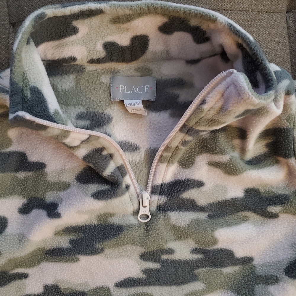 Girls camo fleece pullover